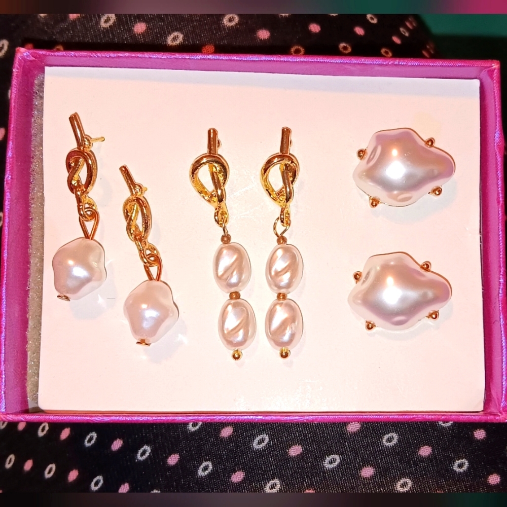 NEW Gold and Pearl Earring 3 Piece Set